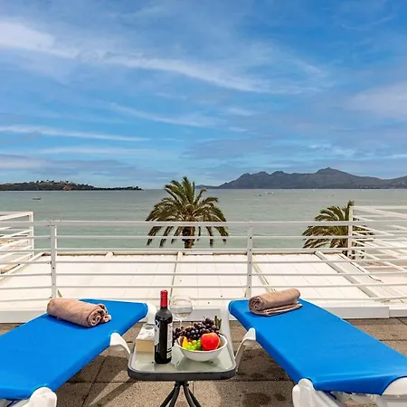 Beachfront Sivella Mar By Sealand Apartman Port de Pollença
